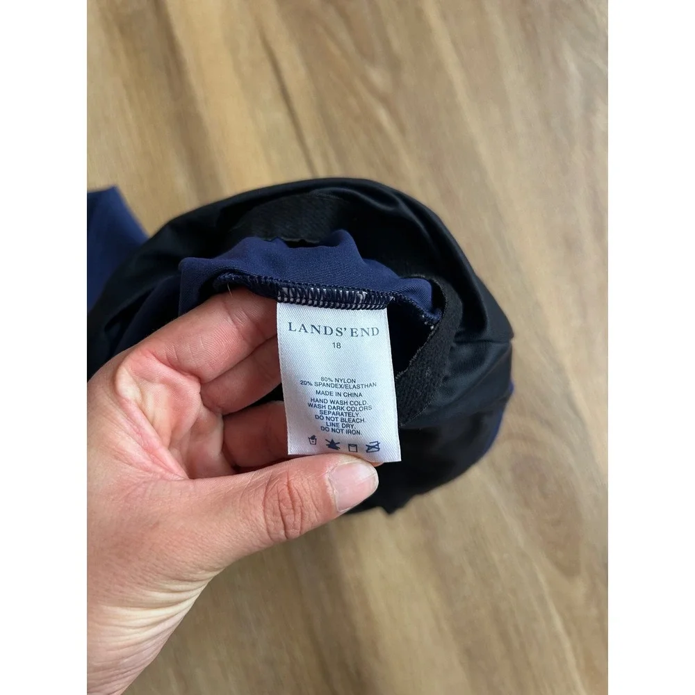 Lands End Navy Blue Ruched Tankini Top Swimwear‎ Size 18 Resort Wear underwire